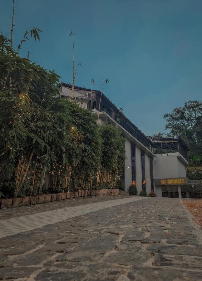 Miracle Hotel And Resorts Kozhikode Exterior photo